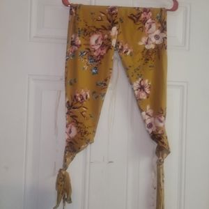 Leggings never worn no tag